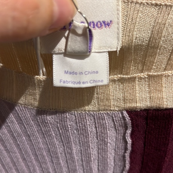 NWOT Color Block Cropped Long Sleeve - Find Me Now - Picture 5 of 6